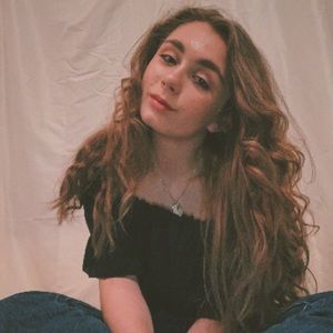 Meet your Posher, Zara